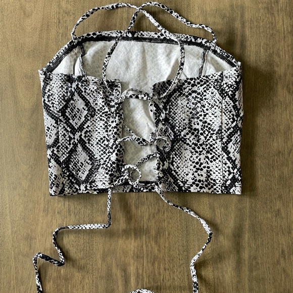 Snake Skin Garage Tank Top - Picture 2 of 3